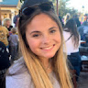 Meet your Posher, Alexandra